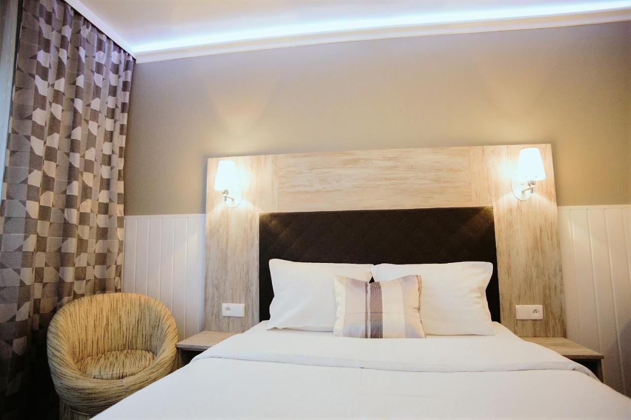 Hotel Classic Rzeszow Exterior photo
